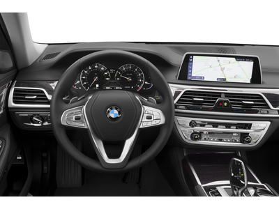 2019 BMW 750i 750i