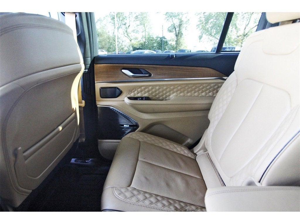 2024 Jeep Grand Cherokee L Summit Reserve