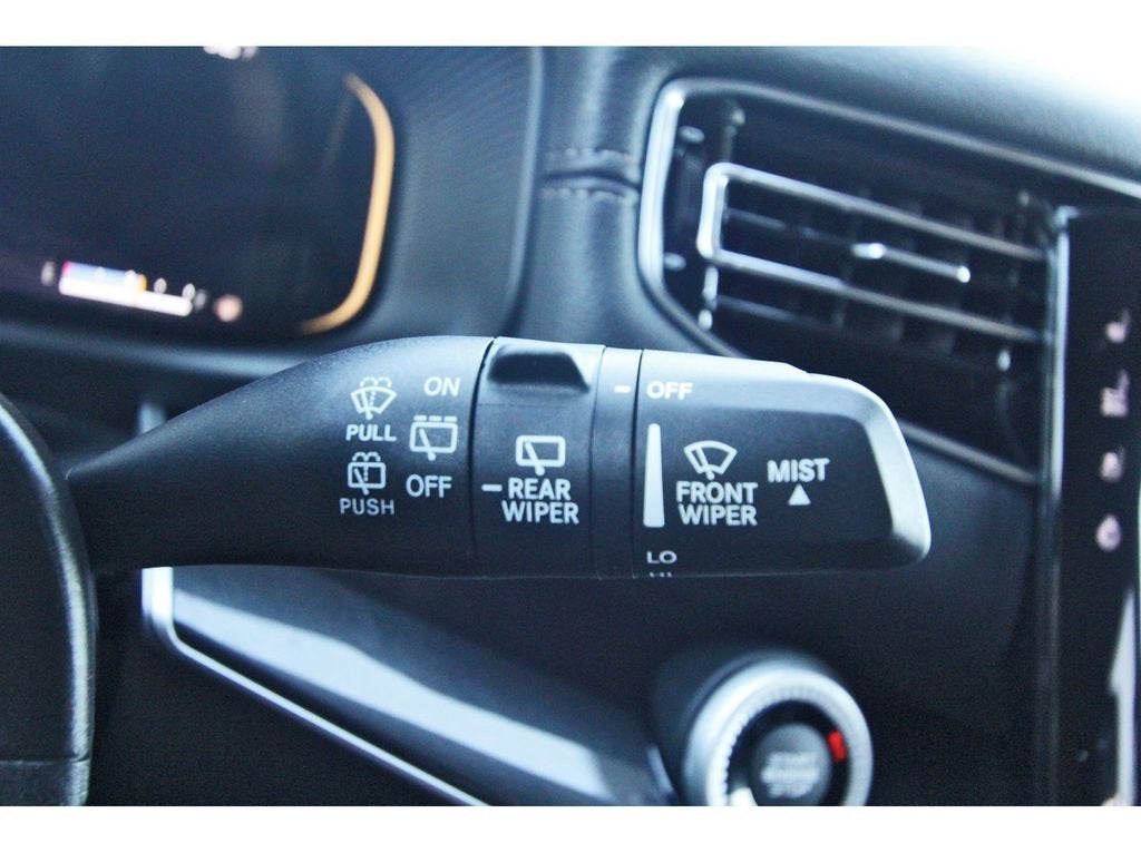 2023 Jeep Wagoneer L BASE