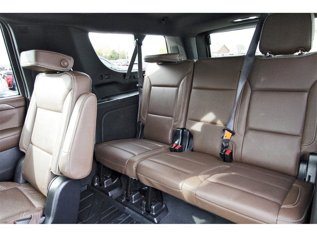 2023 Chevrolet Suburban High Country