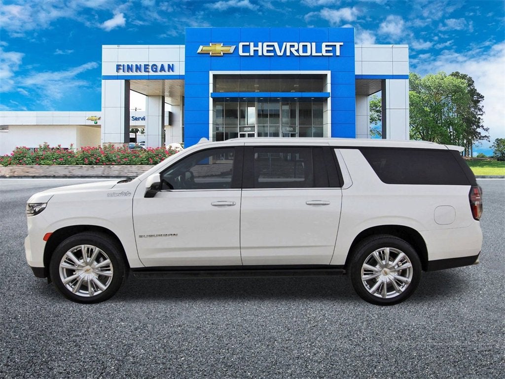 2023 Chevrolet Suburban High Country