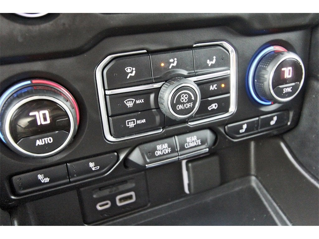 2021 Chevrolet Tahoe RST