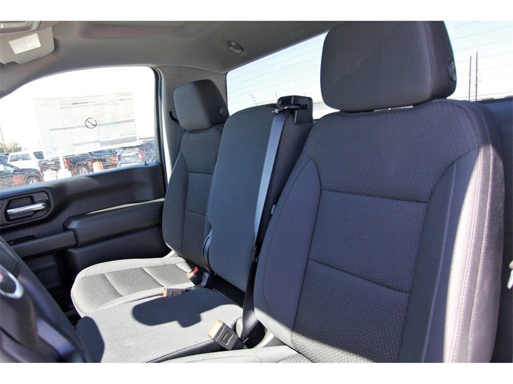 2025 GMC Sierra 2500 HD Pro