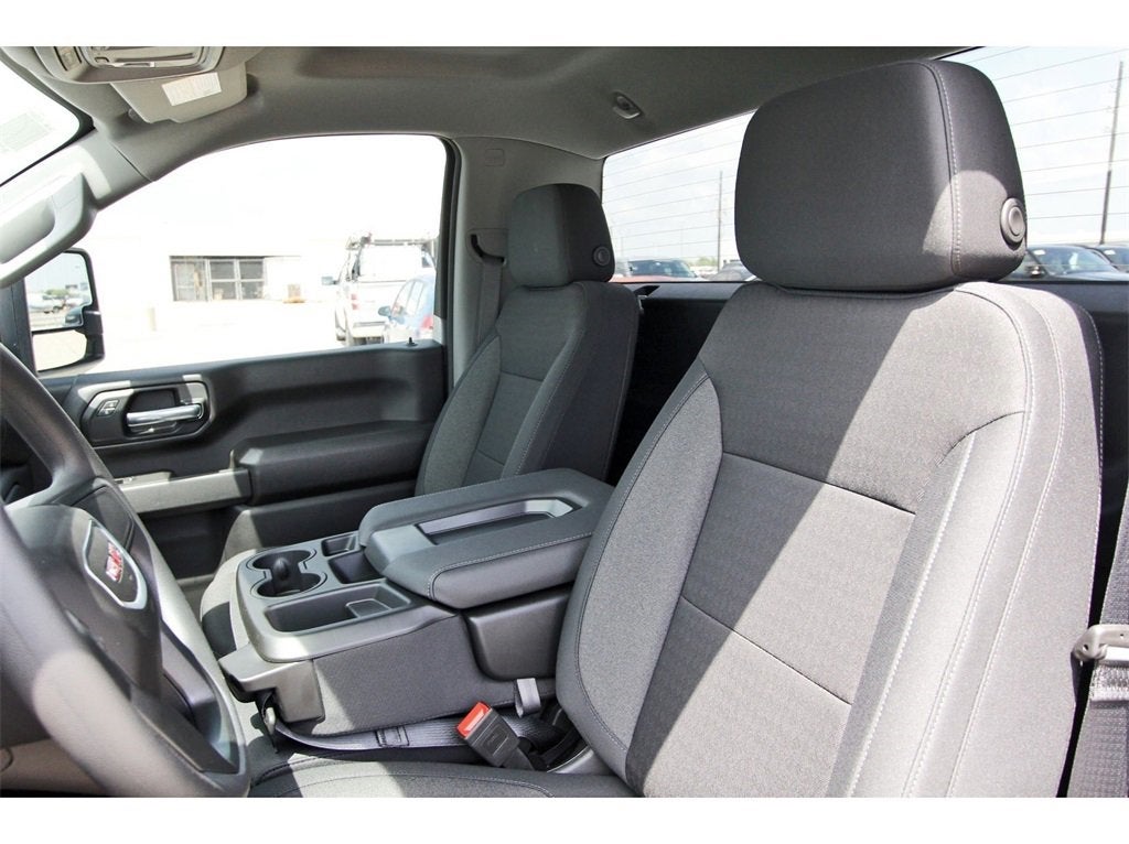 2025 GMC Sierra 2500 HD Pro