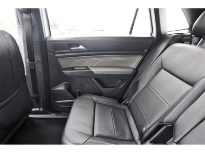 2022 Volkswagen Atlas Cross Sport 2.0T SE w/Technology