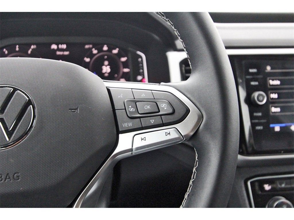 2022 Volkswagen Atlas Cross Sport 2.0T SE w/Technology