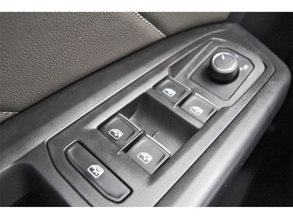 2022 Volkswagen Atlas Cross Sport 2.0T SE w/Technology