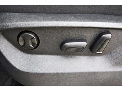 2022 Volkswagen Atlas Cross Sport 2.0T SE w/Technology