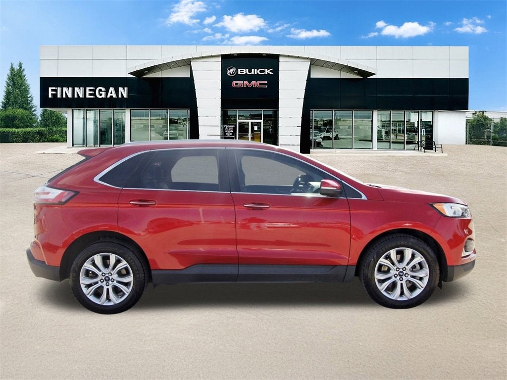 2022 Ford Edge Titanium