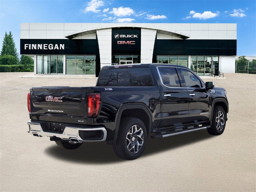 2025 GMC Sierra 1500 SLT