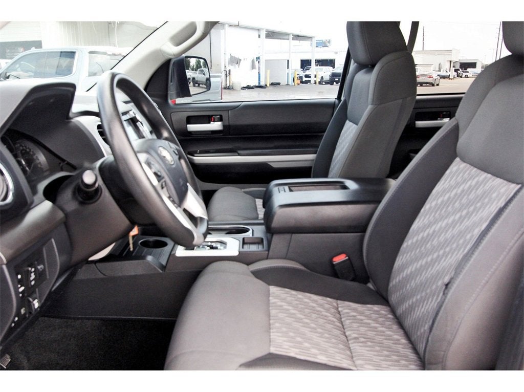 2020 Toyota Tundra 2WD SR5