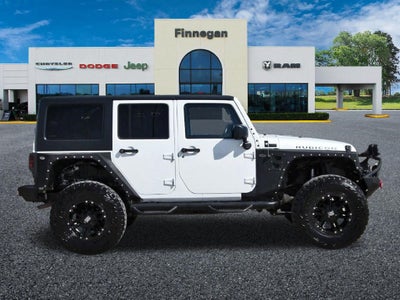 2015 Jeep Wrangler Unlimited Unlimited Rubicon Lifted - XRC - Fox Shocks - Winch
