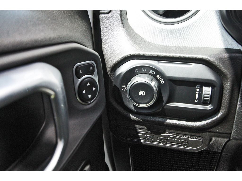 2024 Jeep Wrangler Sport S HARD TOP