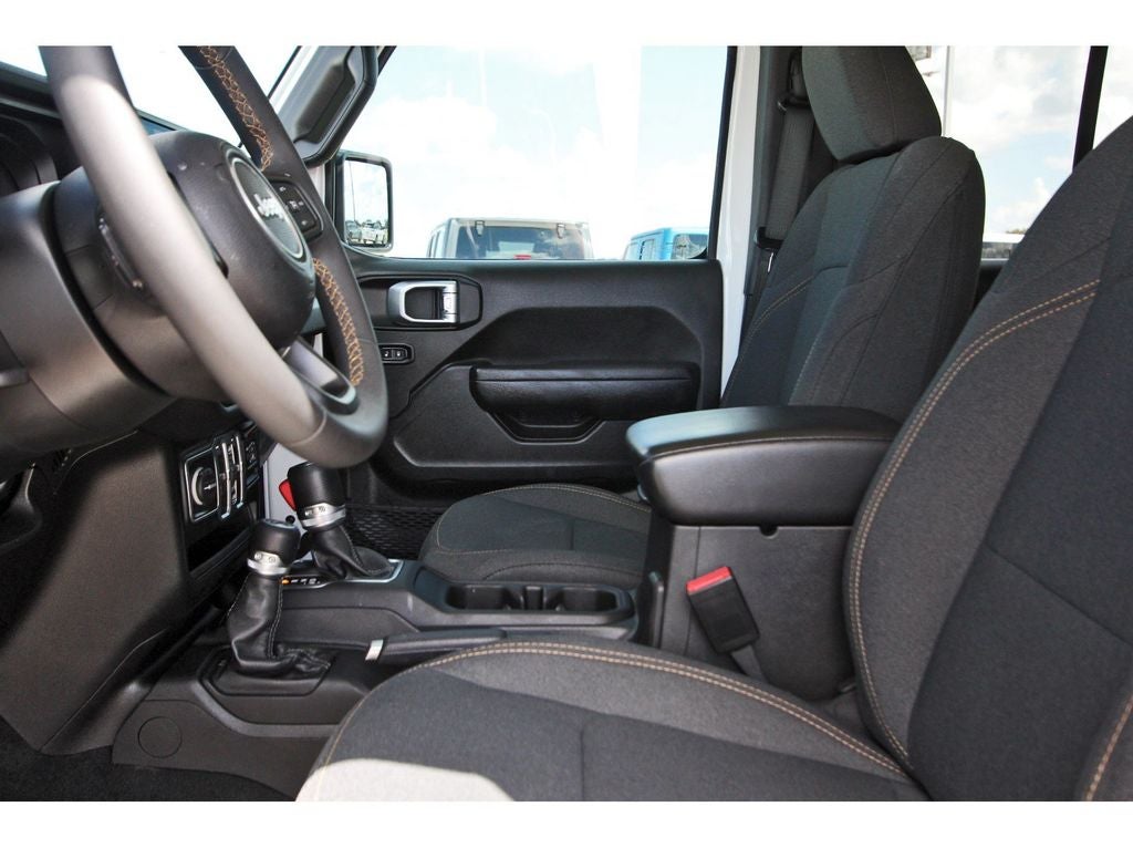 2024 Jeep Wrangler Sport S HARD TOP