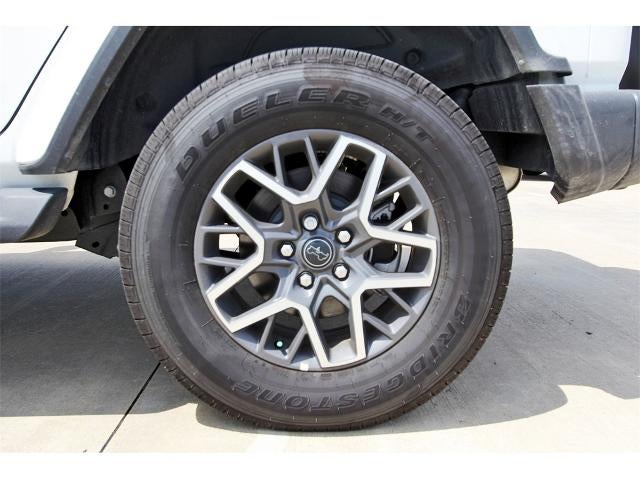 2025 Jeep Wrangler Sahara 4 Door 4x4