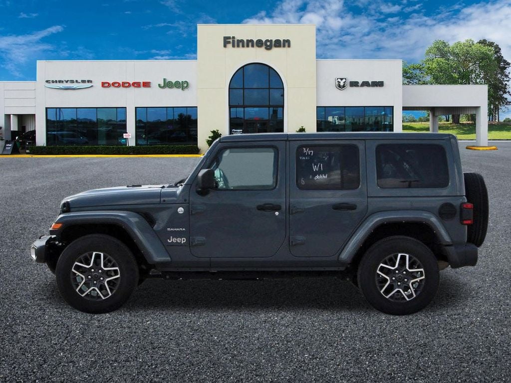 2024 Jeep Wrangler Sahara HARD TOP