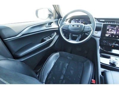 2024 Jeep Grand Cherokee Altitude X 4x2