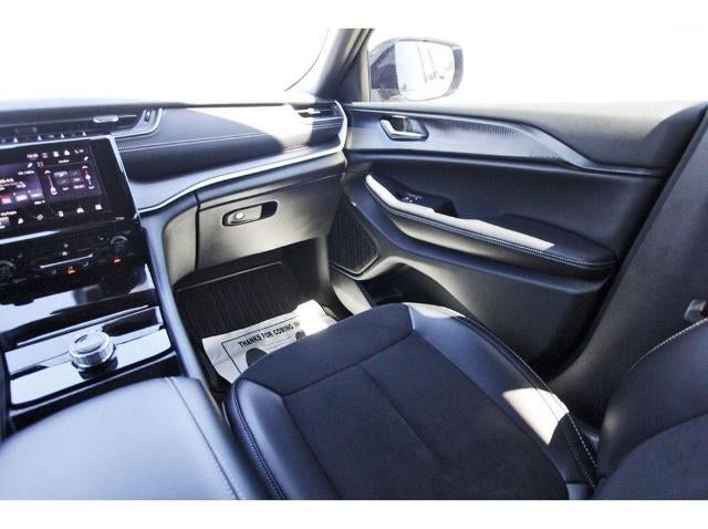 2024 Jeep Grand Cherokee Altitude X 4x2