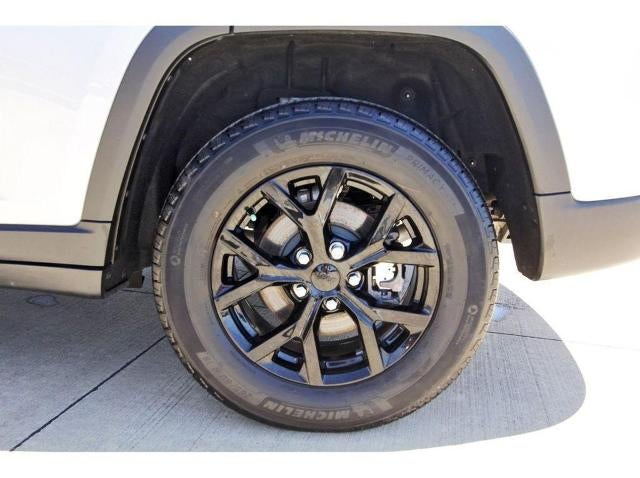 2024 Jeep Grand Cherokee Altitude X 4x2