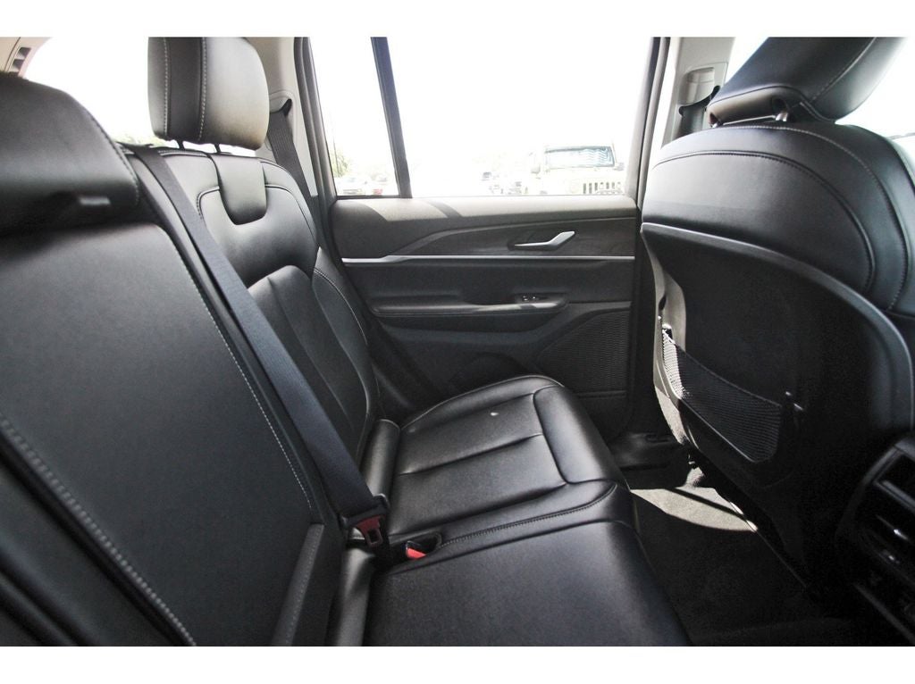 2024 Jeep Grand Cherokee Limited 4x2