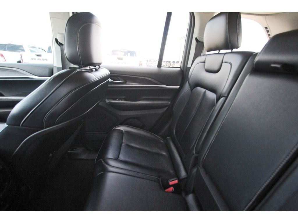 2024 Jeep Grand Cherokee Limited 4x2