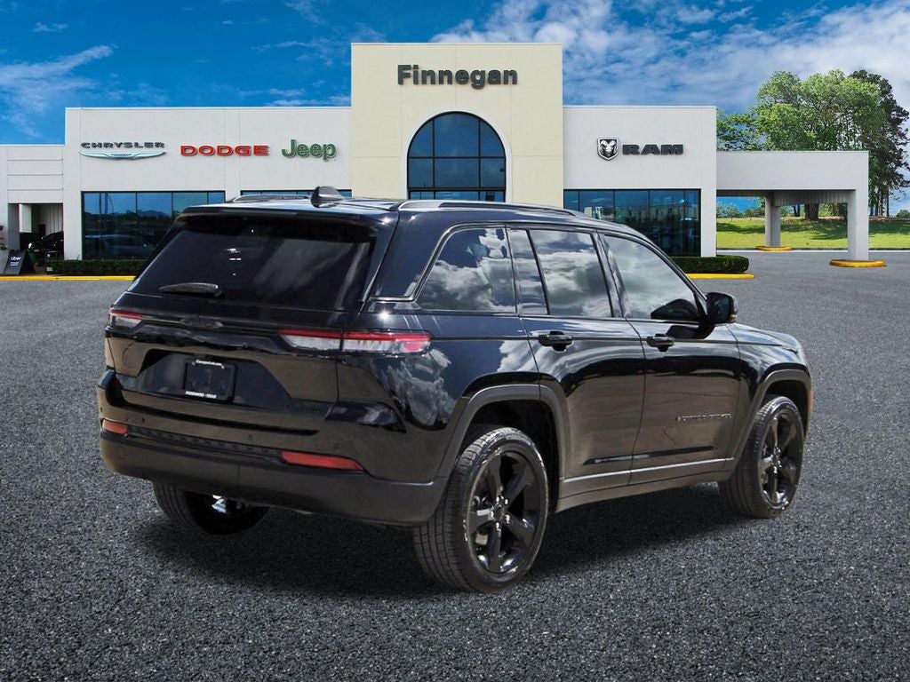 2024 Jeep Grand Cherokee Limited 4x2