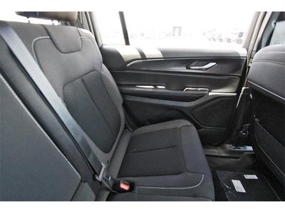 2025 Jeep Grand Cherokee L Laredo 4x4