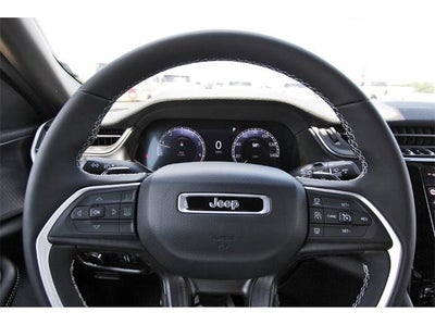 2025 Jeep Grand Cherokee L Laredo 4x4