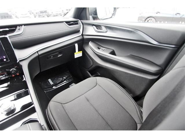 2025 Jeep Grand Cherokee L Laredo 4x4