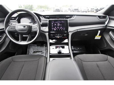 2025 Jeep Grand Cherokee L Laredo 4x4