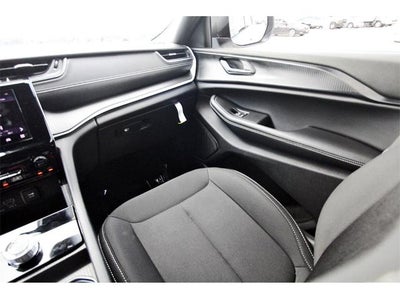 2025 Jeep Grand Cherokee L Laredo 4x4