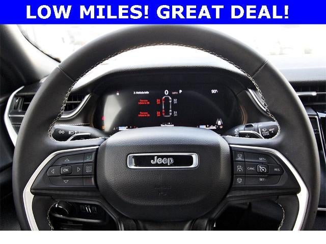 2025 Jeep Grand Cherokee L Laredo 4x4