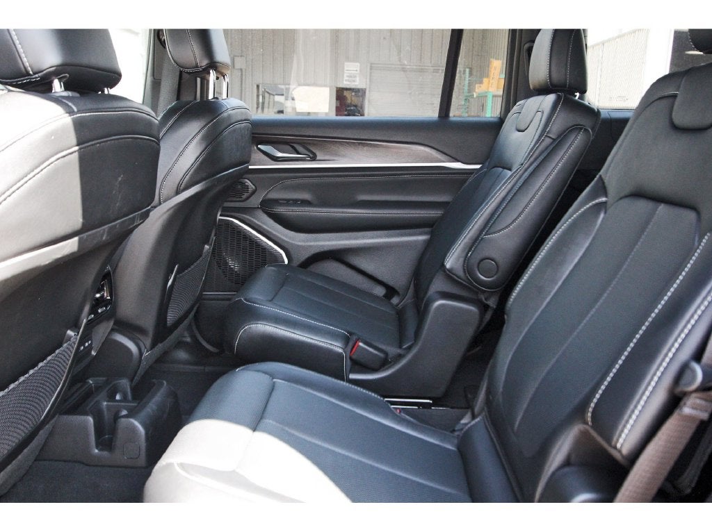 2026 Jeep Grand Cherokee L Limited Reserve