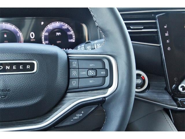 2023 Jeep Wagoneer Series III 4x2