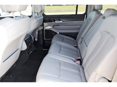 2023 Jeep Wagoneer Series III 4x2