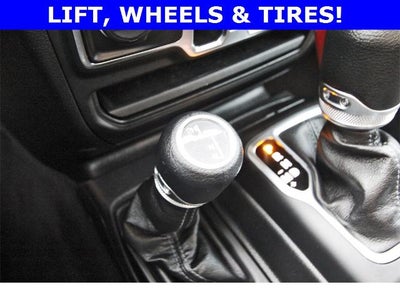 2025 Jeep Gladiator Nighthawk 4x4 *Ltd Avail*