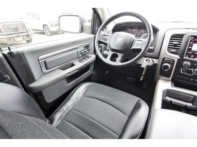2019 RAM 1500 Classic Lone Star 4x2 Crew Cab 5'7" Box