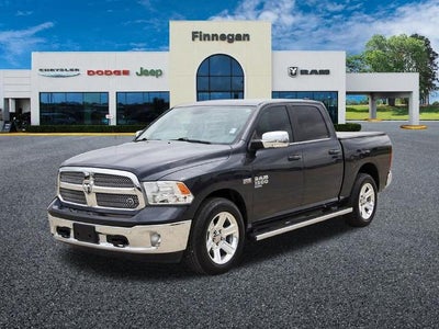 2019 RAM 1500 Classic Lone Star 4x2 Crew Cab 5'7" Box