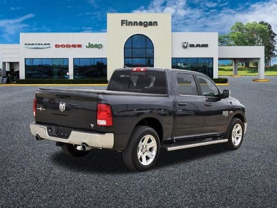 2019 RAM 1500 Classic Lone Star 4x2 Crew Cab 5'7" Box