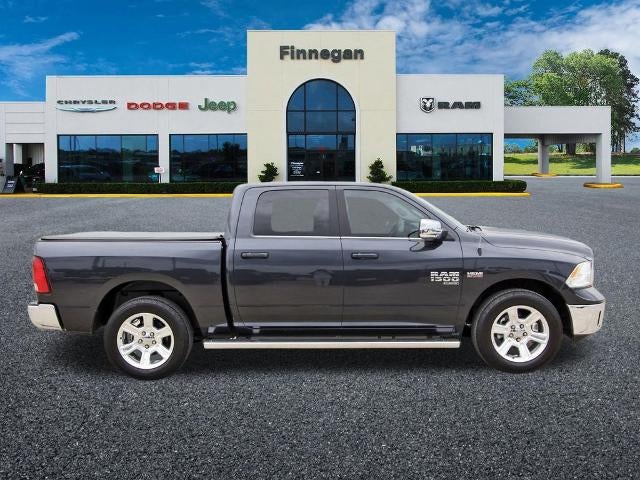2019 RAM 1500 Classic Lone Star 4x2 Crew Cab 5'7" Box