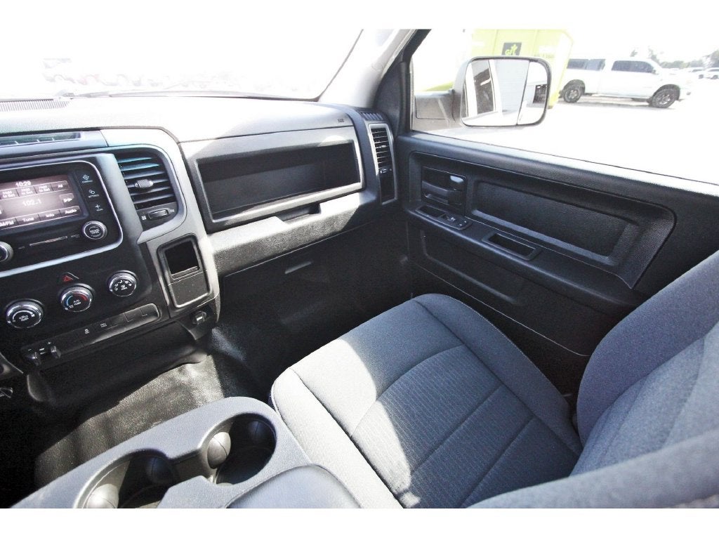 2022 RAM 1500 Classic Tradesman 4x4 - Trailer–Tow Group