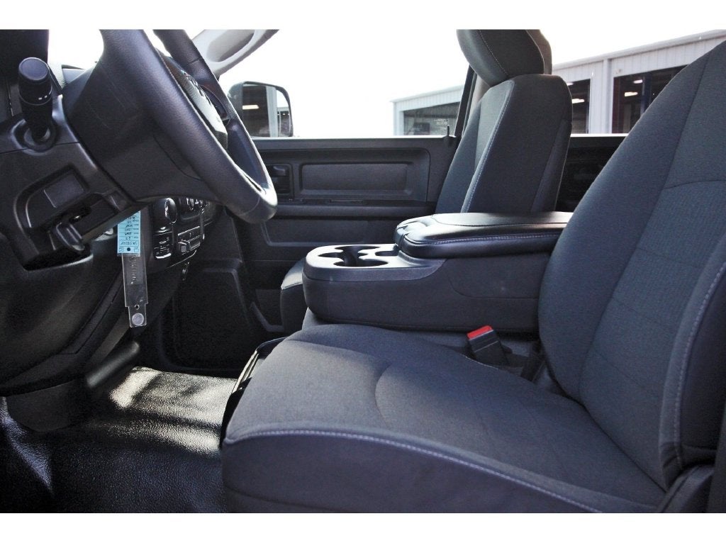 2022 RAM 1500 Classic Tradesman 4x4 - Trailer–Tow Group
