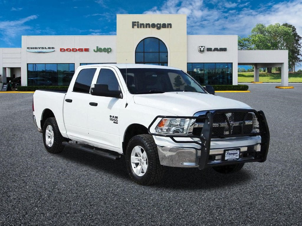 2022 RAM 1500 Classic Tradesman 4x4 - Trailer–Tow Group