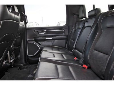 2022 RAM 1500 Laramie Crew Cab 4x2 5'7' Box