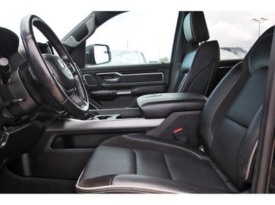 2022 RAM 1500 Laramie Crew Cab 4x2 5'7' Box