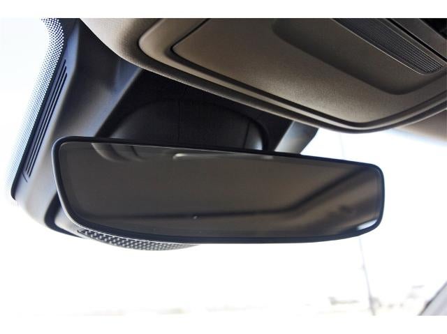 2021 RAM 1500 Laramie 4x2 Crew Cab 5'7" Box