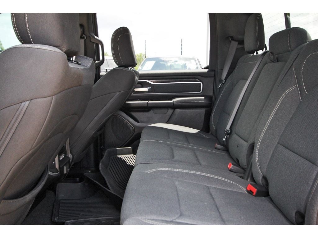 2021 RAM 1500 Big Horn Crew Cab 4x4 5'7' Box