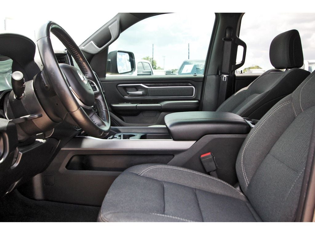 2021 RAM 1500 Big Horn Crew Cab 4x4 5'7' Box