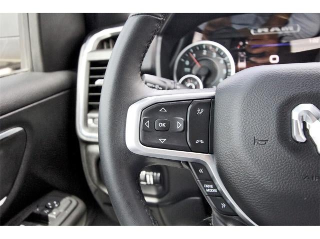 2025 RAM 1500 Big Horn 4x4 Crew Cab 5'7" Box