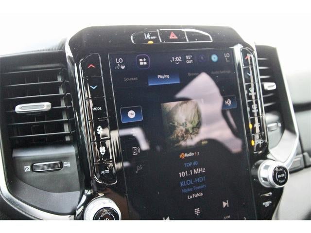 2025 RAM 1500 Big Horn 4x4 Crew Cab 5'7" Box